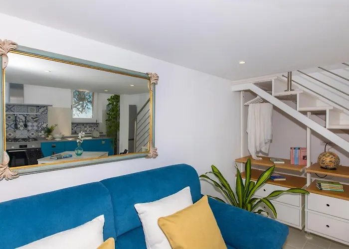 Yourhome - Casa Ivi Апартаменти *